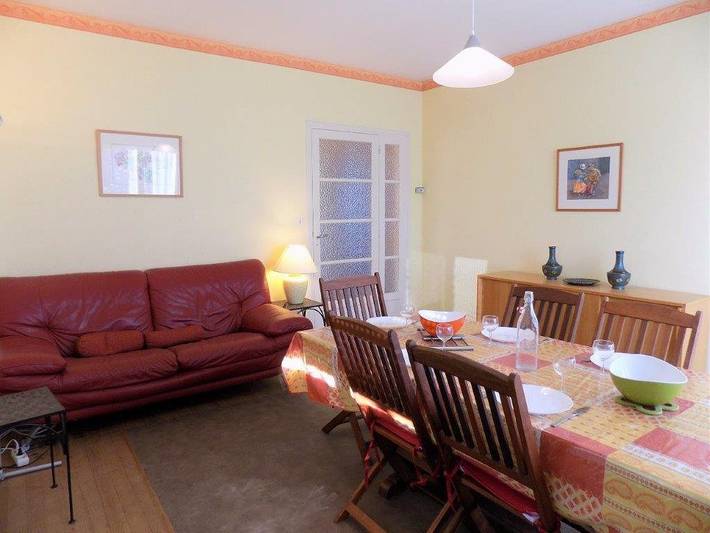 Location de vacances pour 8 personnes, avec terrasse et jardin, animaux acceptés à Saint-Georges-de-Didonne - 3