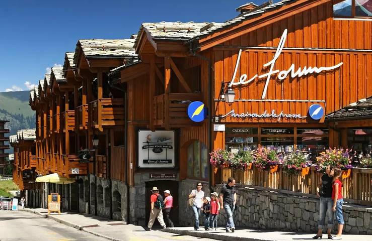 Chalet pour 6 personnes, avec balcon à Courchevel - 2