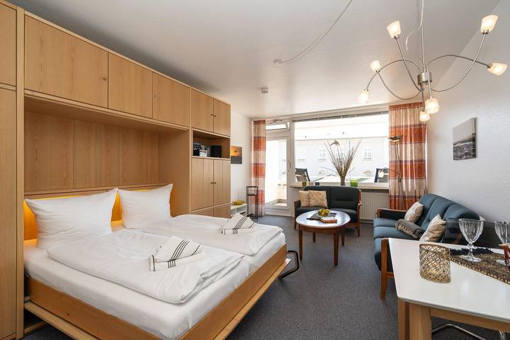 Ferienwohnung für 2 Personen, mit Balkon in Westerland - 3