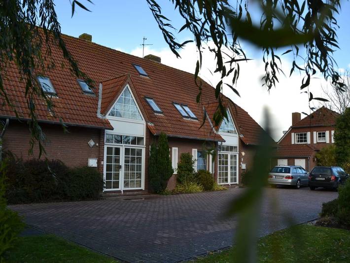 Ferienwohnung für 4 Personen, mit Garten und Balkon, kinderfreundlich in Krummhörn - 2