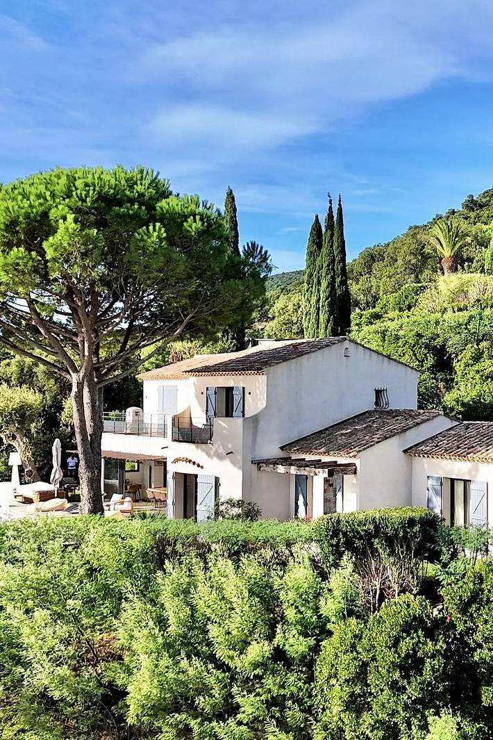Villa pour 10 personnes, avec jardin et piscine à Cavalaire-sur-Mer - 4