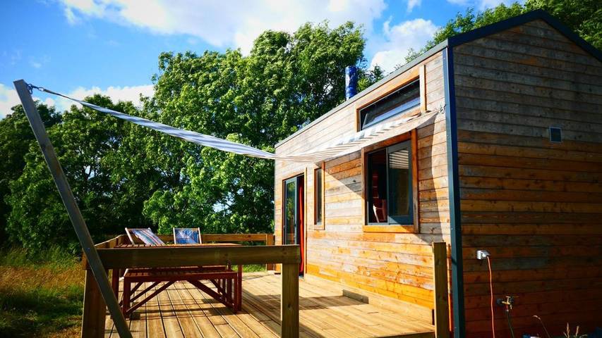 Location de vacances pour 2 personnes, avec jardin ainsi que vue et terrasse à Cerisy-la-Forêt - 3