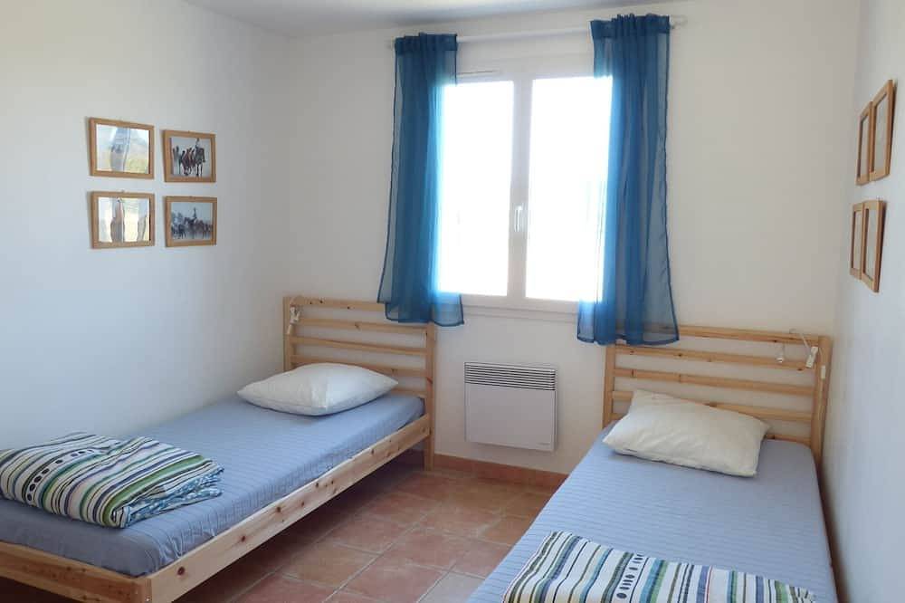 Amplia y luminosa casa en el corazón de Corbières en 40 hectáreas de prados in Montlaur, Limoux region