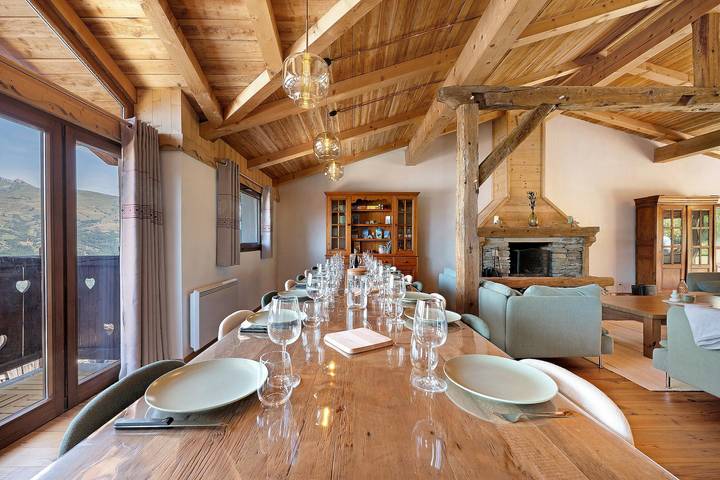 L'Hermine: Wunderschönes Savoyer Chalet mit Panoramablick – bis zu 15 Personen in Mâcot-la-Plagne, La Plagne-Tarentaise