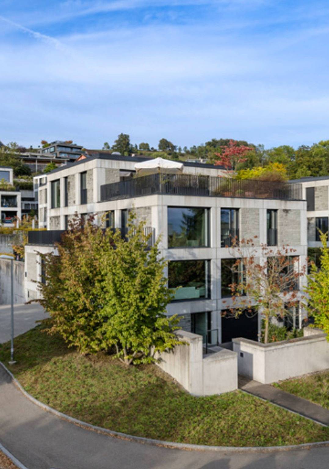 Ganze Wohnung, Wunderbare Dachgeschoss-Maisonette in Meilen mit herrlichem Seeblick in Meilen, Kanton Zürich