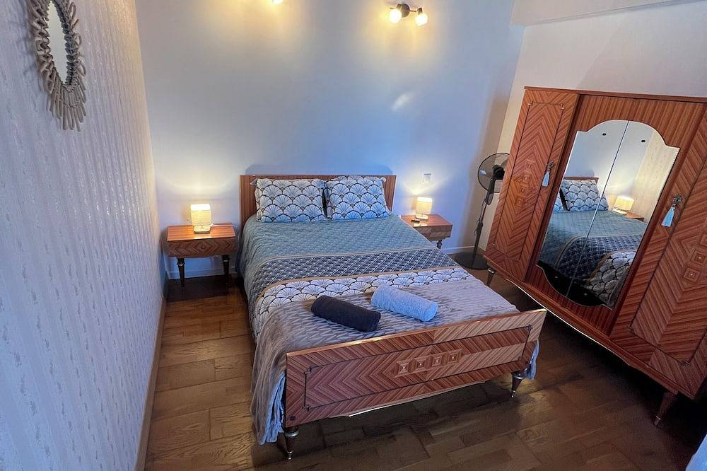 Le Clos gîte, a pleasant place to live just 3 minutes from the heart of Saint-Émilion. in Saint-Sulpice-de-Faleyrens, Libourne region