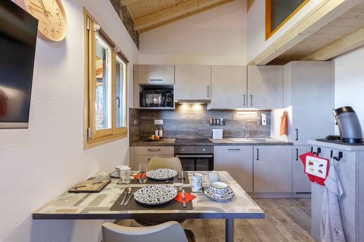 Chalet pour 2 personnes, avec jardin ainsi que terrasse et jacuzzi dans le Haut-Rhin - 4