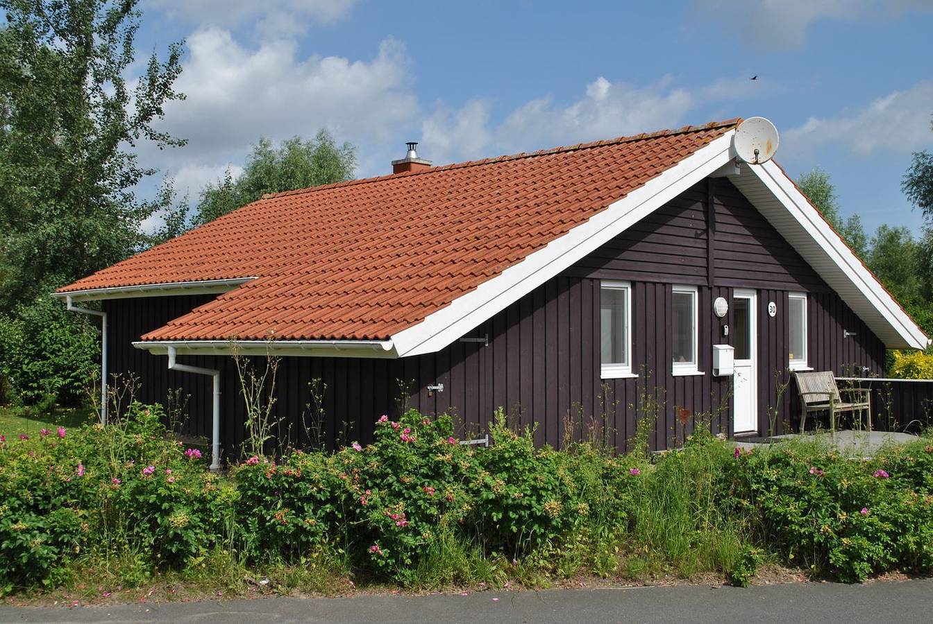 Dänisches Ferienhaus am Ende einer Sackgasse im Ferienpark Neu-Seeland in Otterndorf, Cuxland