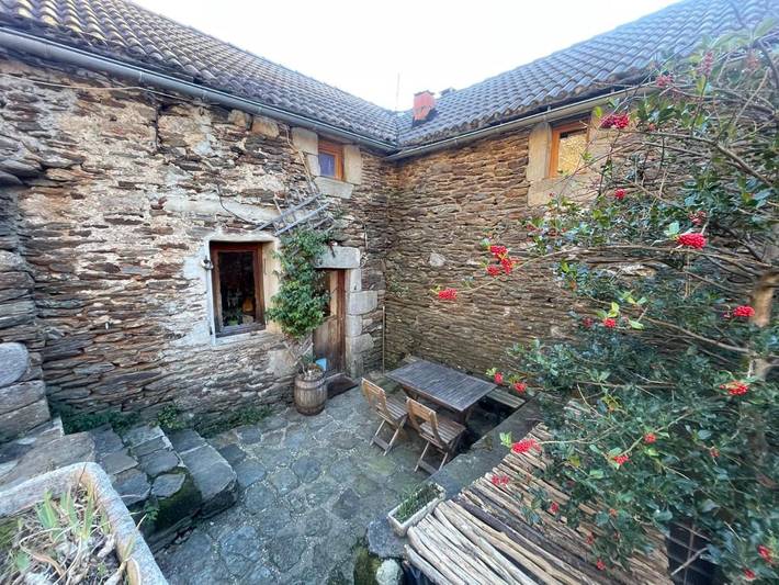 Location de vacances pour 5 personnes, avec jardin ainsi que piscine et vue à Malons-et-Elze - 2