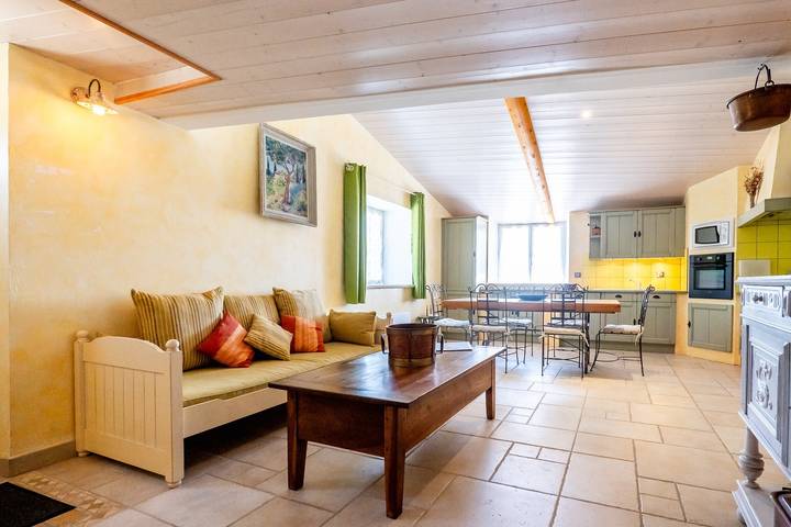 Ferienwohnung für 6 Personen, mit Garten in Alpes-de-Haute-Provence - 4