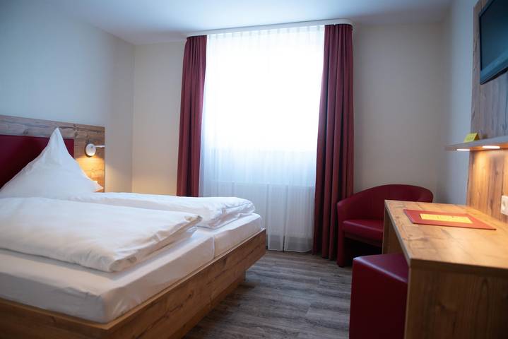 Standard Doppelzimmer in Buchholz (Westerwald), Landkreis Neuwied
