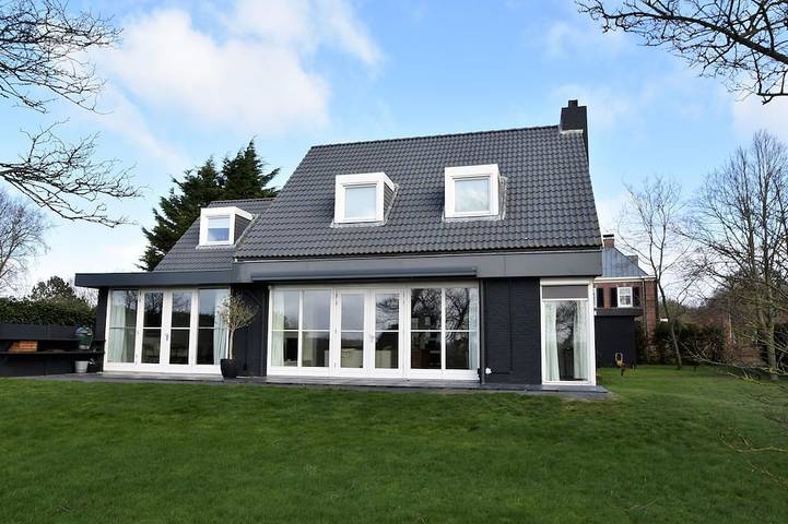 Villa für 10 Personen, mit Terrasse in Bergen (Nordholland)
