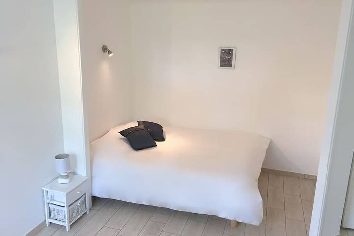 Gîte pour 6 personnes, avec jardin à Ayros-Arbouix - 4