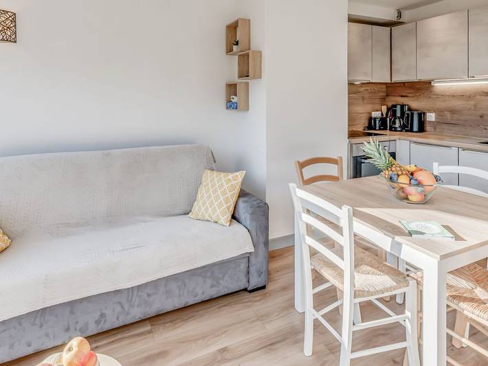 Gîte pour 6 personnes dans Office De Tourisme De Champagny En Vanoise - 4