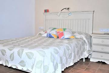 Villa pour 6 Personnes dans Cala Calafató (Terres de l'Ebre), L'Ametlla de Mar, Photo 1