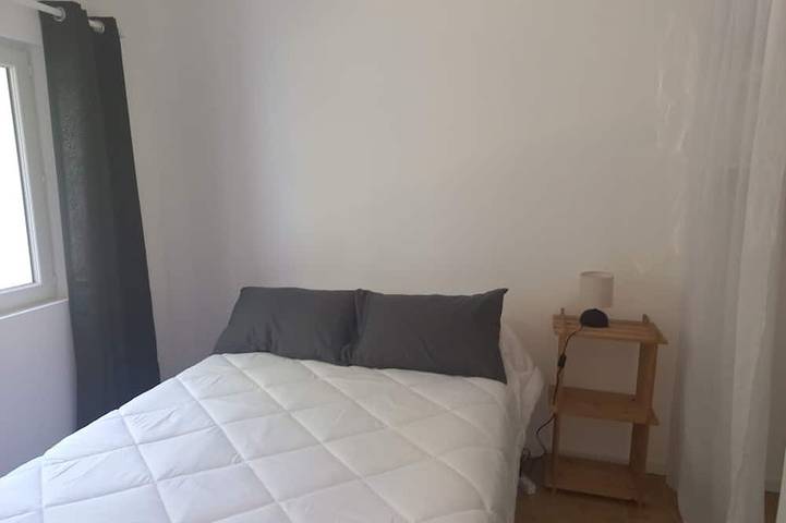 Ganze Wohnung, Wohnung im Erdgeschoss mit eigenem Garten und separatem Eingang in Luynes (Aix-en-Provence), Aix-en-Provence