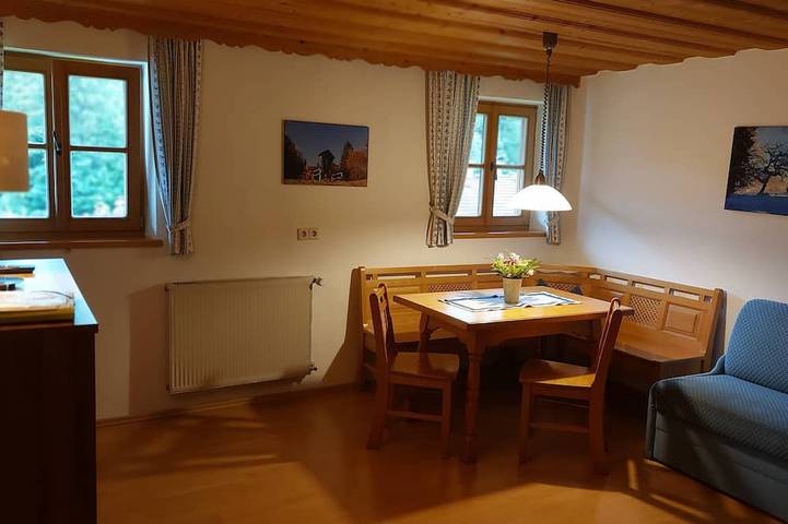 Bauernhof für 4 Personen, mit Balkon und Garten in Schneizlreuth
