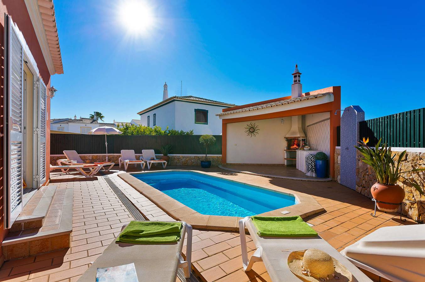 Villa para 8 pessoas com jardim in Pêra, Alcantarilha e Pêra