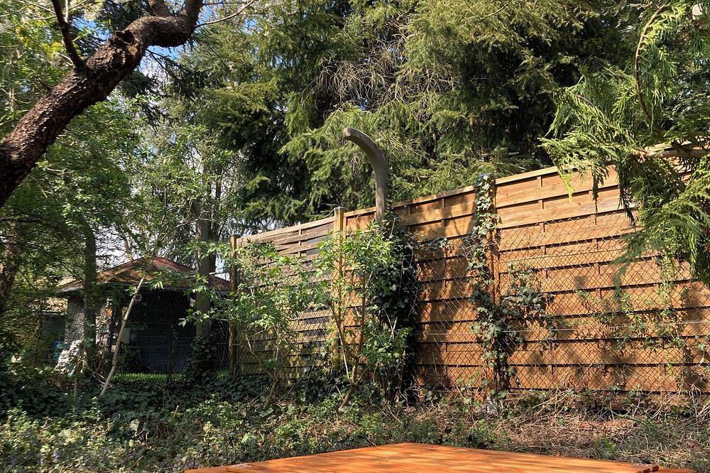 Gemütliches Ferienhaus mit Naturgarten, gut ausgestatteter Küche und Wlan in Bad Wilsnack, Prignitz