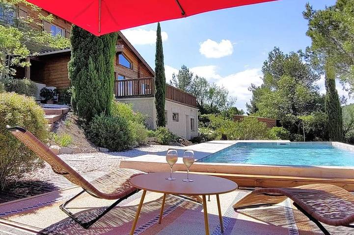 Les Cigales : magnifique maison en bois avec piscine ! Idéal pour les familles in Portel-des-Corbières, Côte méditerranéenne (France)