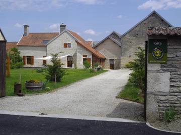 Gîte pour 4 personnes, avec terrasse, animaux acceptés dans Côte-d'Or