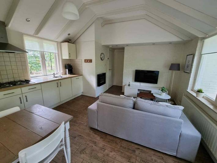 Knus 2 persoons vakantiehuis met veranda in Limburg aan de Belgische grens. in Stramproy, Limburg
