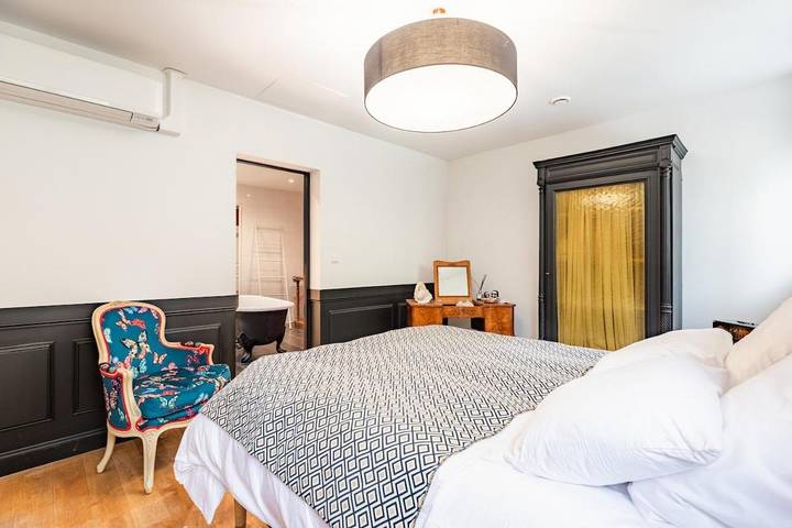 Gîte pour 4 personnes, avec terrasse à Sannois