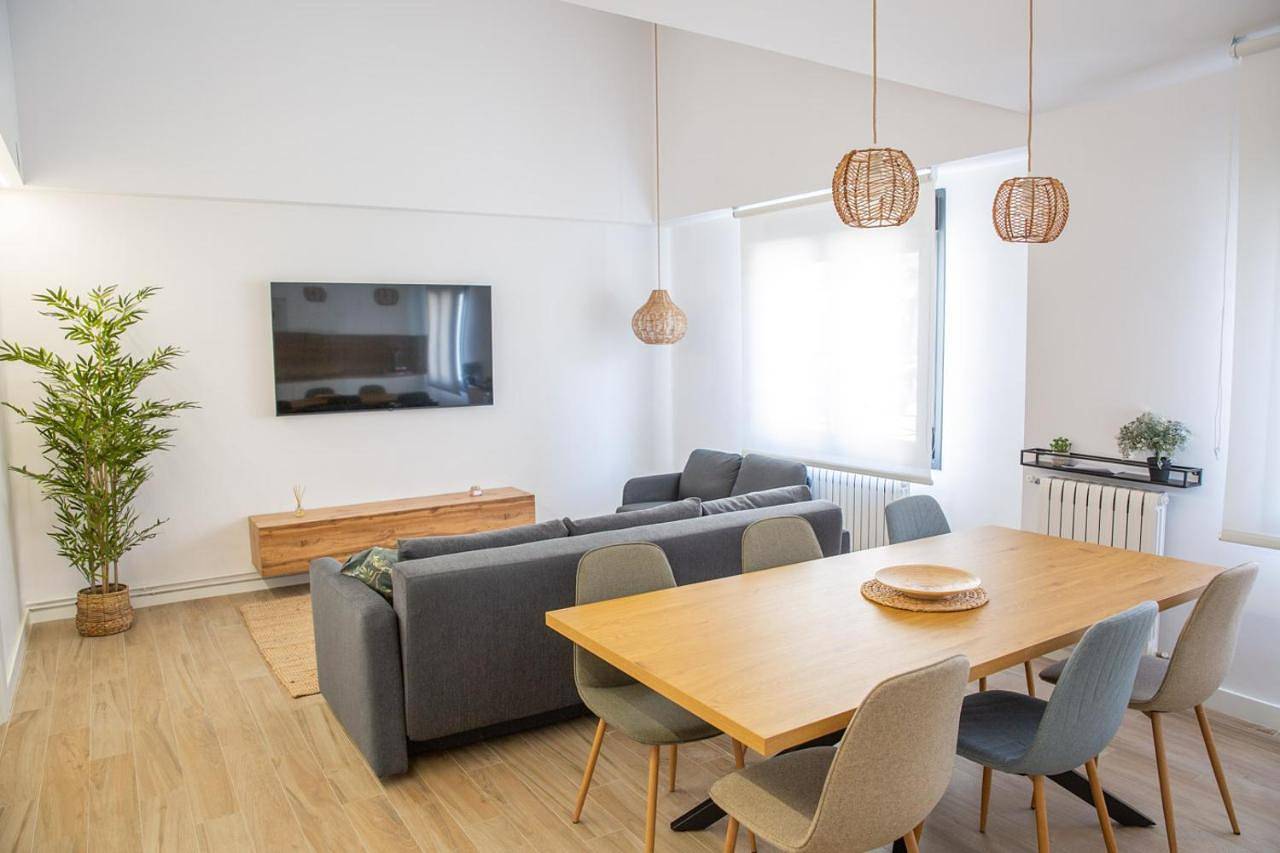 El Canónigo Bardenas in Tudela , Provincia de Navarra