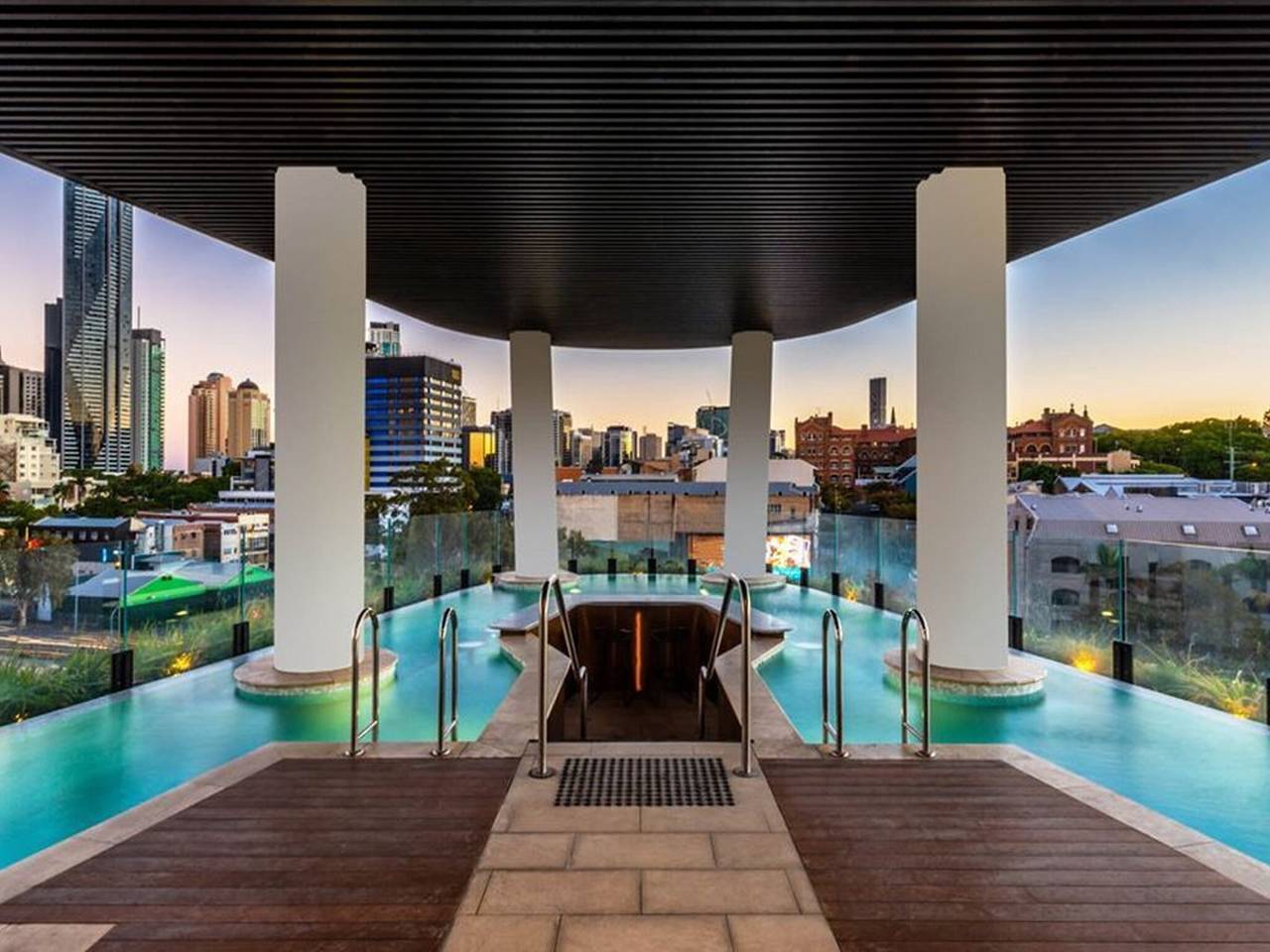 Entire apartment, Stylish 1-Bed Apartment in Fortitude Valley in Fortitude Valley, Brisbane