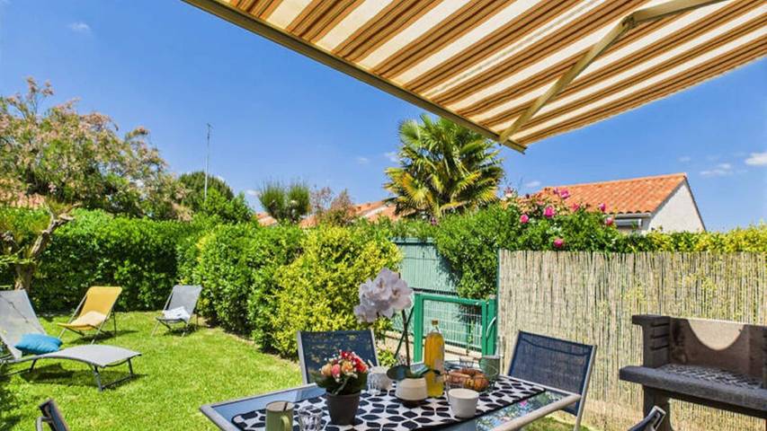 Holiday apartment for 5 people, with garden and pool - 1