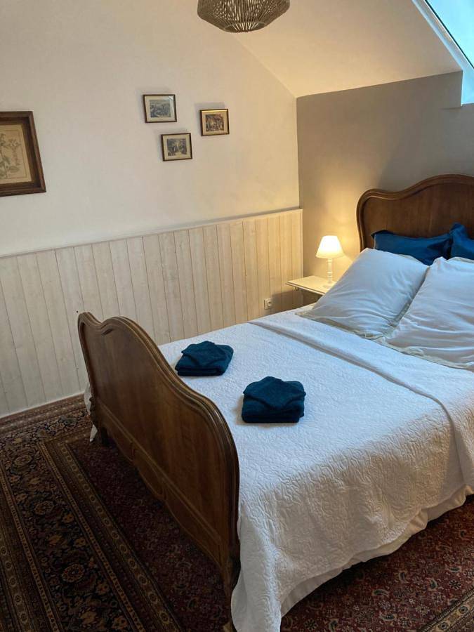 Chambre d’hôte pour 2 personnes, avec jardin à Lonlay-l'Abbaye
