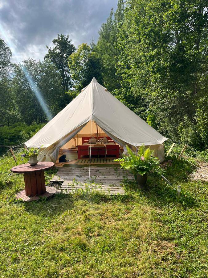 Kemping dla 6 osób, z widok i taras oraz basen i sauna, zwierzęta dozwolone w Estonia