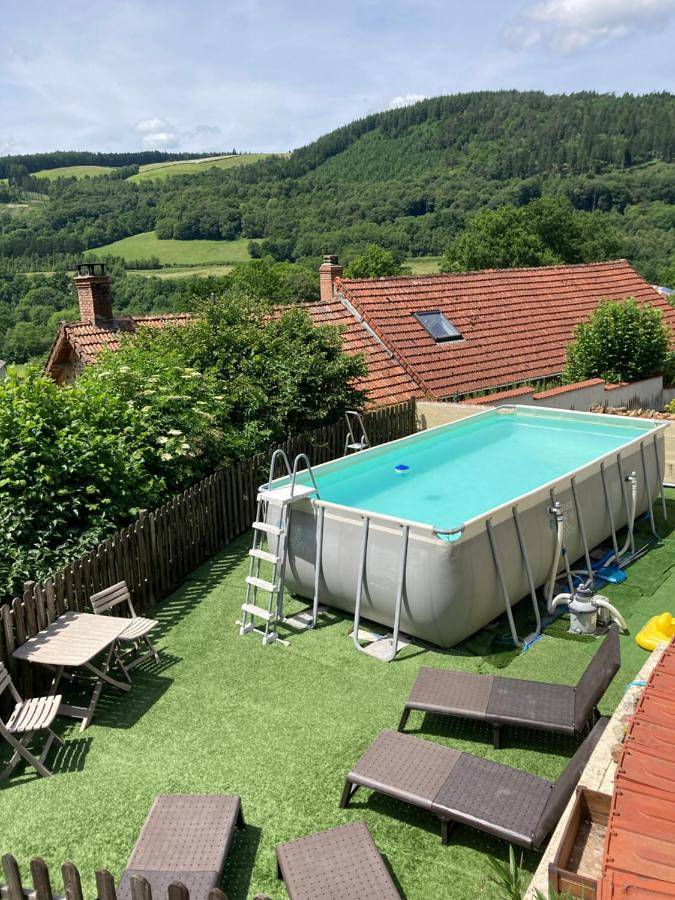 Three-Bedroom House in Croze, Parc Naturel Régional de Millevaches en Limousin