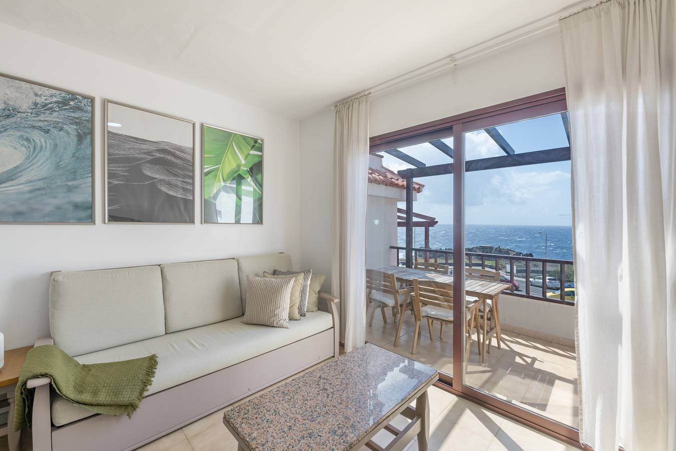 Appartement entier, Appartement 'Isla Bonita- A - 29' avec vue sur la mer, piscine partagée et Wi-Fi in Los Cancajos, La Palma Sud