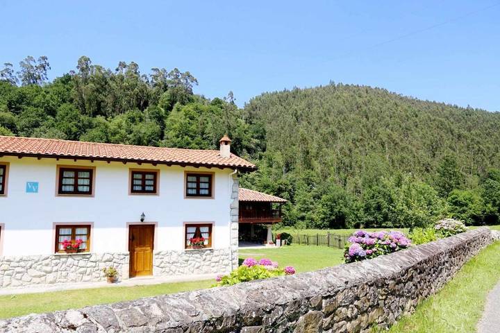 Casa rural para 14 personas, con Terraza y Jardín en Llanes - 2