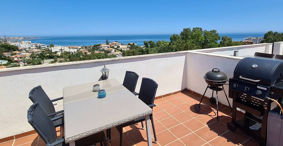 Ganze Wohnung, Ferienwohnung 'Casa Pals La Cala' mit Gemeinschaftspool, WLAN und Klimaanlage in La Cala de Mijas, Mijas