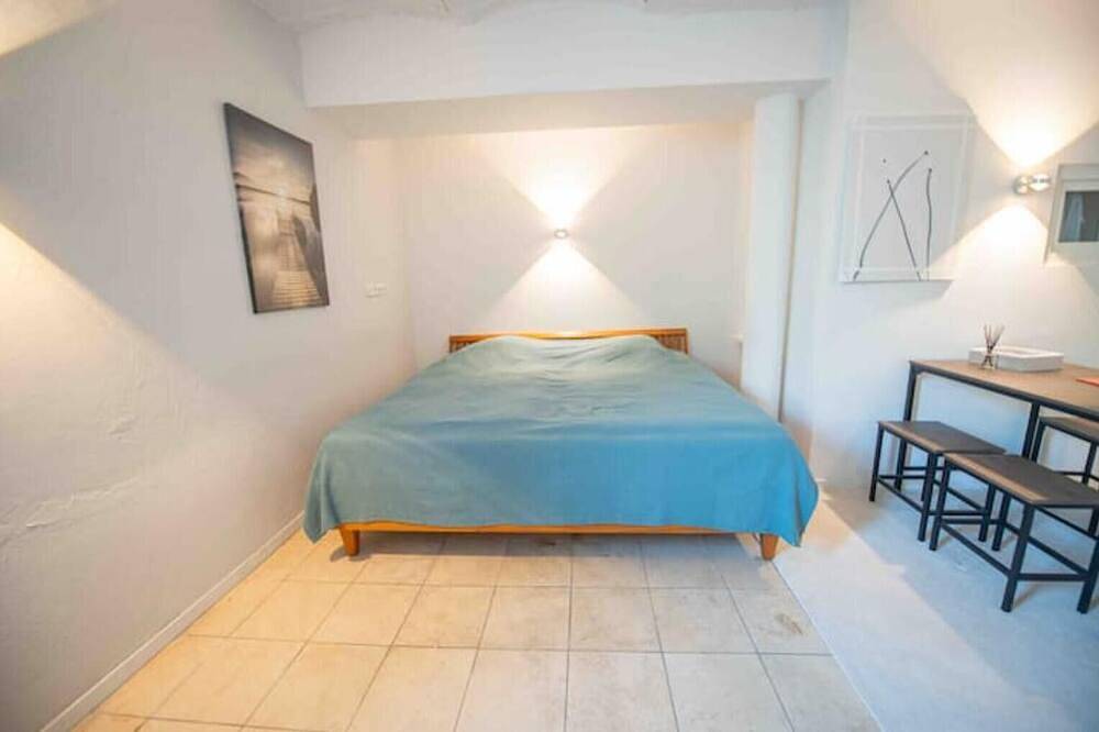 Ganze Wohnung, Kingsize Bett / nahe Stadt & Alster / Ruhig in Hamburg-Mitte, Hamburg