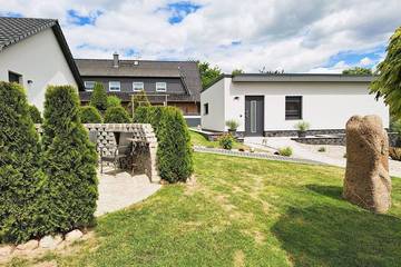 Ferienhaus für 4 Personen, mit Garten und Terrasse in Möllenhagen