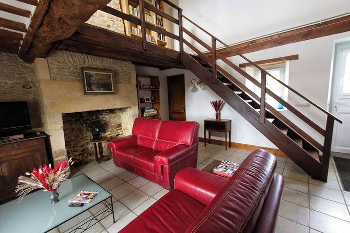 Location de vacances pour 6 personnes, avec jardin à Ryes