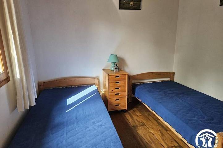 Location de vacances pour 4 personnes, avec jardin à Jouqueviel - 2