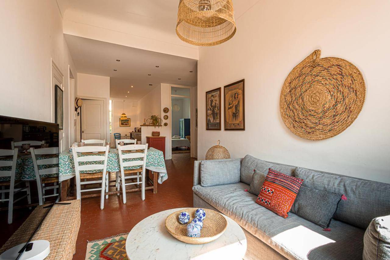 Appartement entier, Two-Bedroom Apartment in Grasse, Côte méditerranéenne (France)