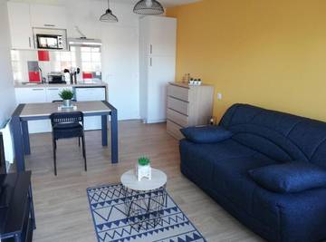 Gîte pour 2 personnes, avec terrasse à Saint-Laurent-sur-Sèvre