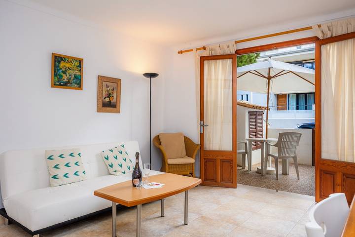 Geheel appartement, Vakantie Appartement "Mhm 1" met Balkon & Wifi in Cala Ratjada, Capdepera
