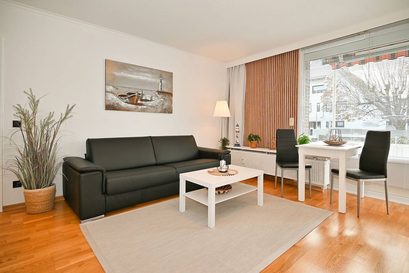 Ganze Wohnung, Ferienwohnung "Louis" mit überdachtem Balkon und Strandnähe in Büsum, Dithmarschen