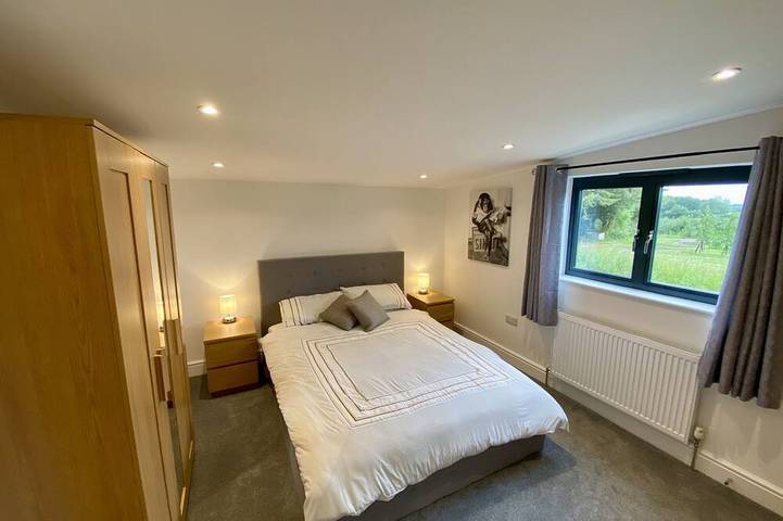 Blackberry-Cottage-Vue sur la campagne-Famille-Salle de bain privée in Sutton Valence, Kent