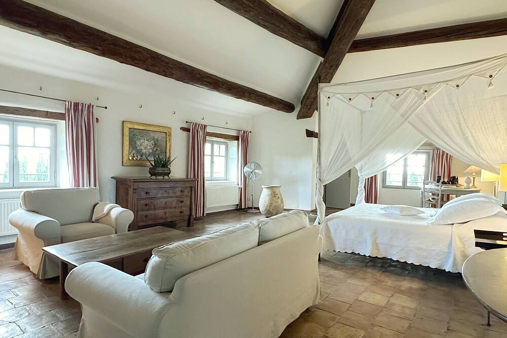 Apartamento entero, La Ponche - Tower Room in Vacqueyras, Vaucluse