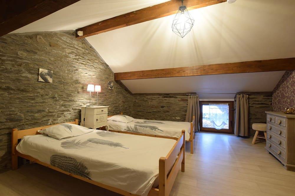 Ferienhaus am ruhigen Weg im Zentrum in Bastnach, Parc naturel Haute-Sûre Forêt d'Anlier