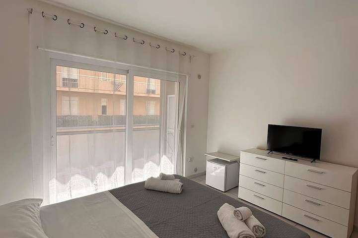 New construction in the center of Milazzo, just a stone's throw from the port for the Aeolian Islands in Milazzo, Province de Messina