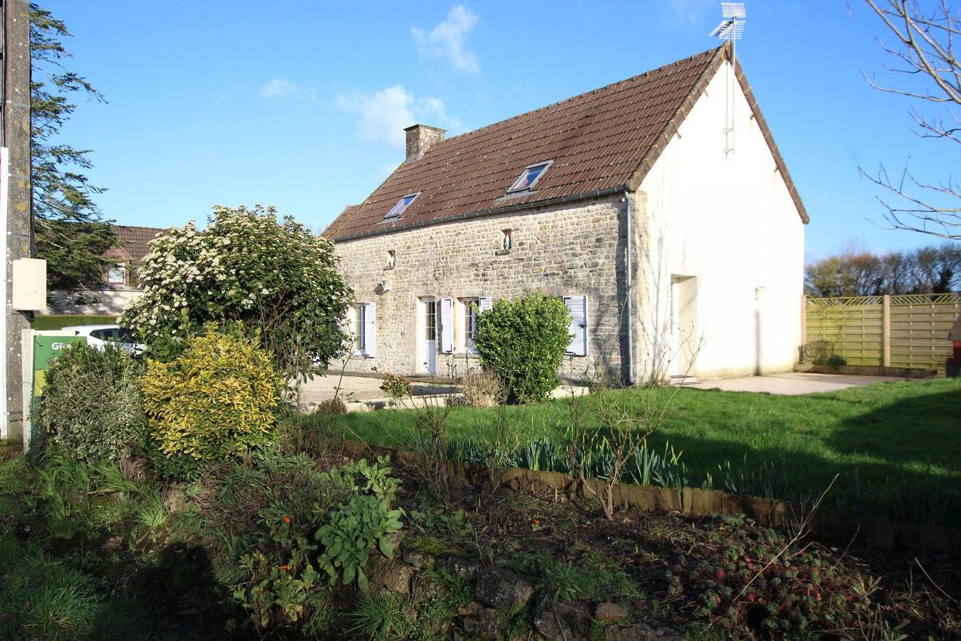 Glamping for 4 People in Gourbesville, Manche