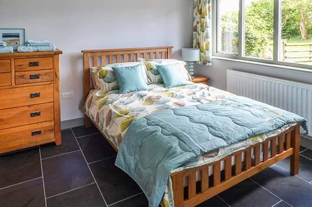 The Lodge, Lower Trefedw, Pandy, South Wales in Brecon Beacons
